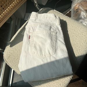 Levi’s 501 White Jeans. 100% cotton, non-stretch denim.